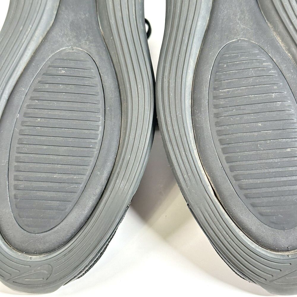 Nike Air Max 720 Triple Black Athletic Shoes Sneakers AQ3196-006 Kids Size 5Y - Picture 15 of 16